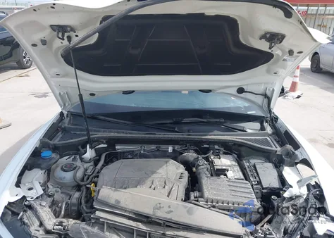 2024 Audi Q3 Premium 40 Tfsi Quattro Tiptronic from USA, damaged, VIN WA1AUCF37R1091376